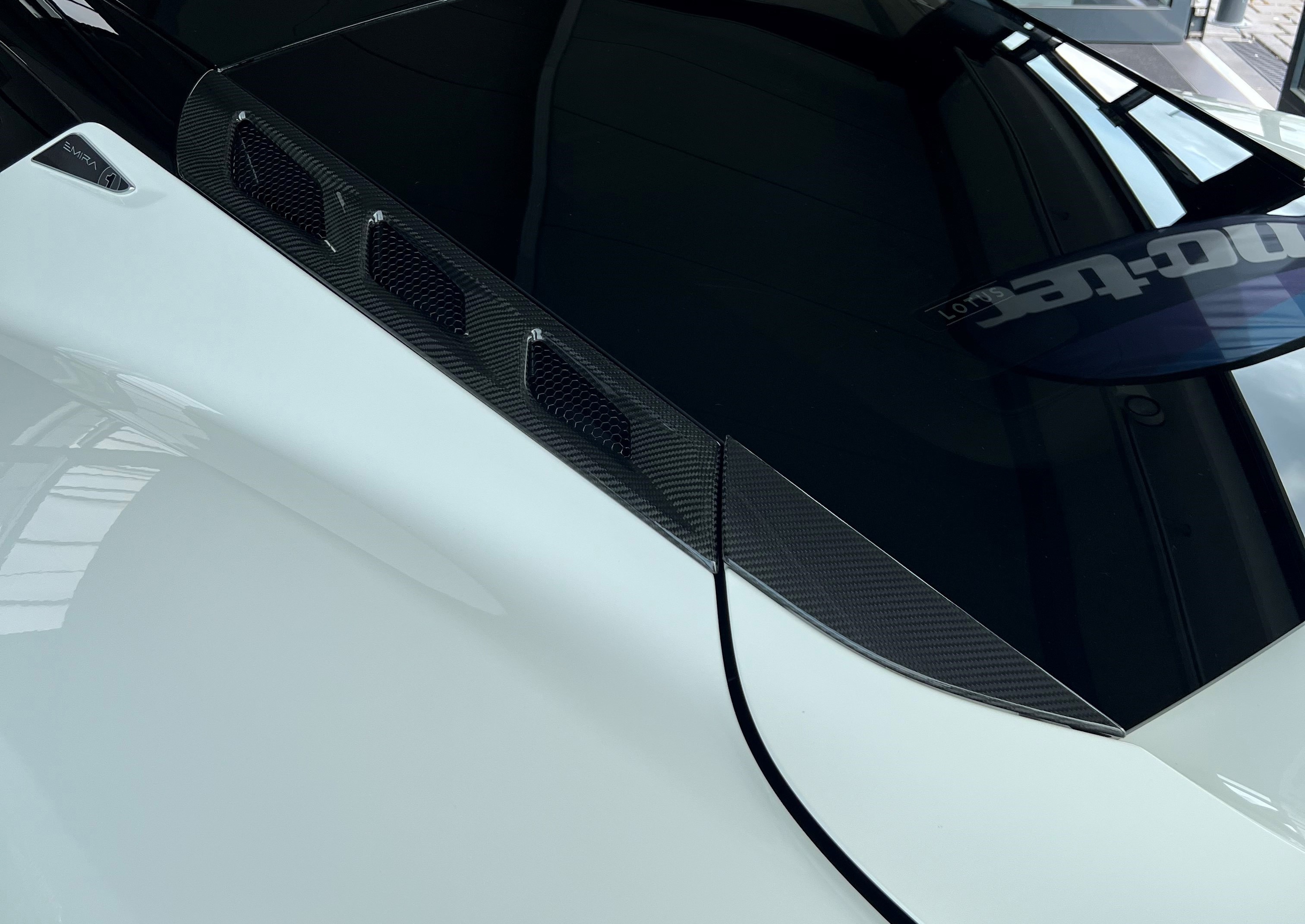 Carbon trim engine compartment ventilation Emira (set, 4 pieces) 6113008